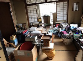 小矢部市富山県I様の不用品回収前のお部屋の画像